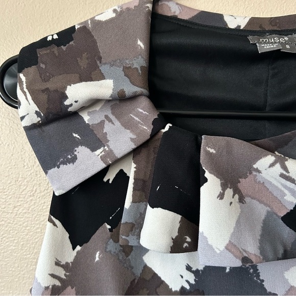 Muse Sleeveless Black & Grey Abstract Sheath Dress Size 8 - Picture 3 of 11